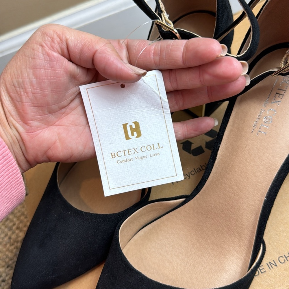 NWT - BCTEX COLL Pointed Toe Chunky Low Heels, Black Suede - Size 9.5 🖤 - Picture 6 of 16